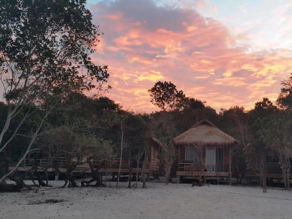 Natural Island Bungalows Koh Rong Sanloem Exterior foto